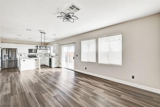 Building Photo - 6409 Wild Chive Ave