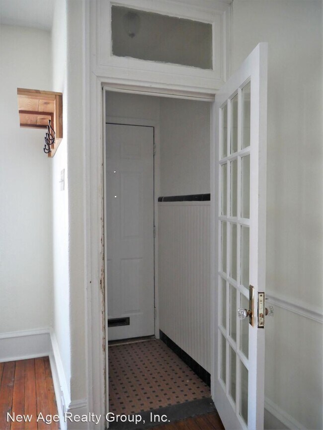 Building Photo - 3 br, 1.5 bath House - 1322 Mifflin Street