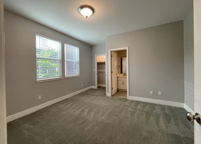 Building Photo - Embrace the Charm, Enjoy the Space, Love t...
