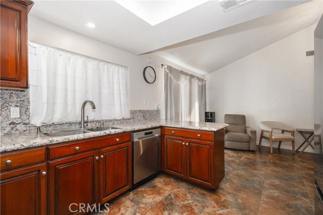 Building Photo - 13056 Aztec St