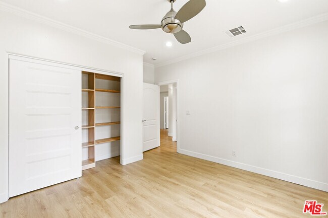 Building Photo - 23114 Mariano St