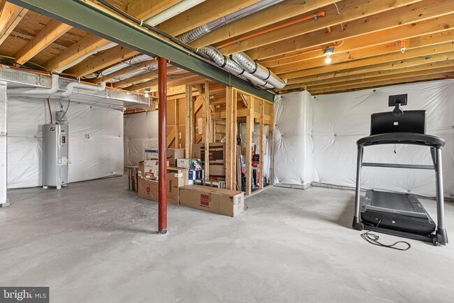 Building Photo - 315 Hayward Ct