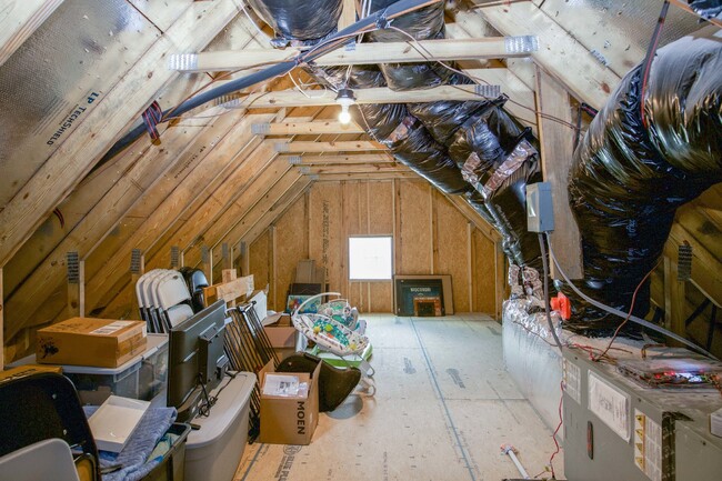 Building Photo - "Spacious 4 Bed, 2.5 Bath Rental in Vass, ...