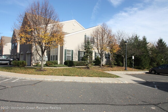 Building Photo - 86 Banyan Blvd
