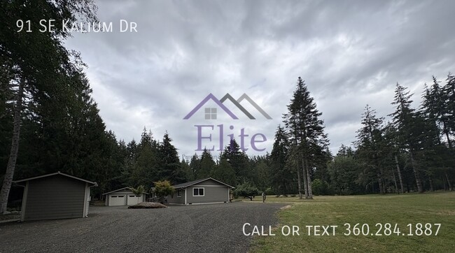 Building Photo - 91 SE Kalium Dr