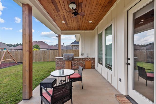 Building Photo - 24 Turtle Creek Dr