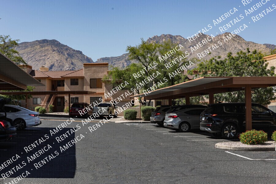 Building Photo - 7255 E Snyder Rd