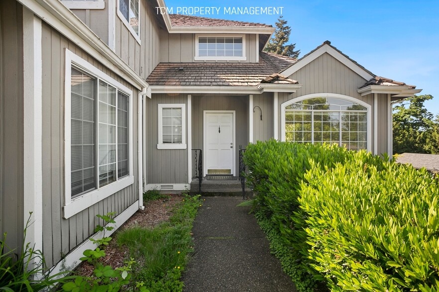 Building Photo - 10103 SE 225th Pl