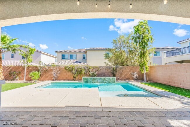 Building Photo - 3210 Mura Del Prato Ave