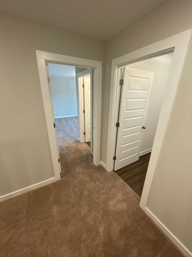 Building Photo - Home for Rent in Oak Grove, AL!!! Available to View Now!