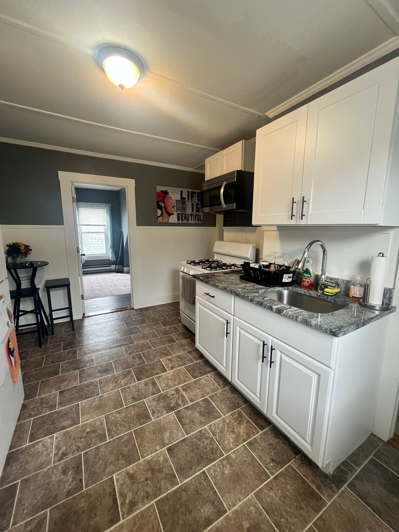 Building Photo - 27 Dearborn Ave