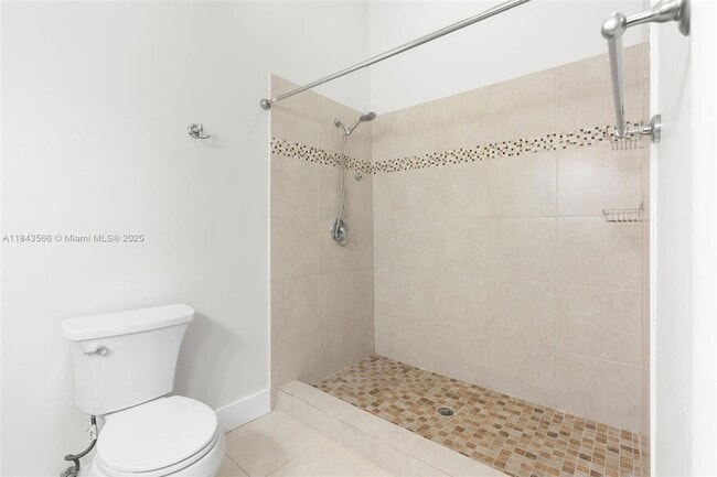 Building Photo - 7144 Sportsman Dr