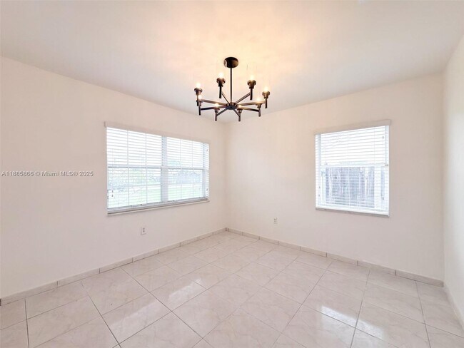 Building Photo - 7780 SW 160th Ave