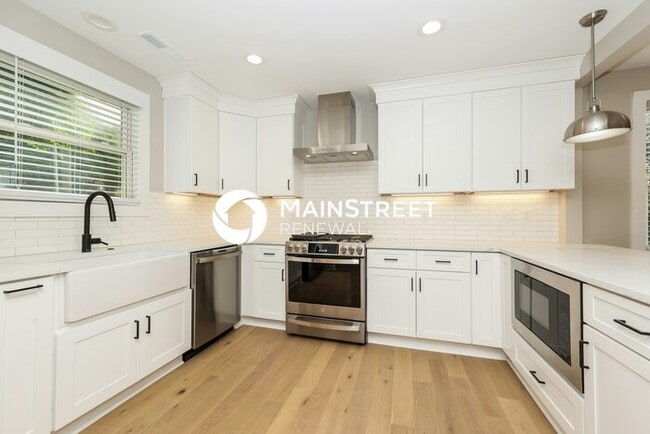 Building Photo - 3 Bedroom Pet-Friendly Home in Nashville, ...