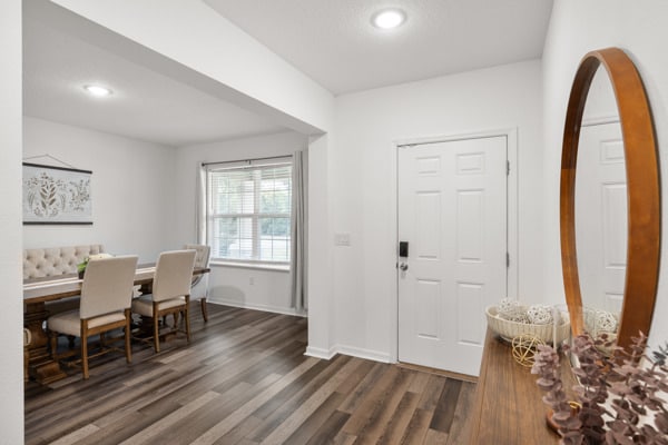 Building Photo - 14282 Coronado Dr