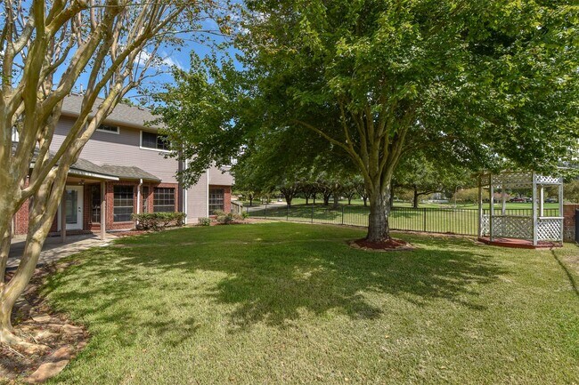 Building Photo - 314 Spencers Glen Dr