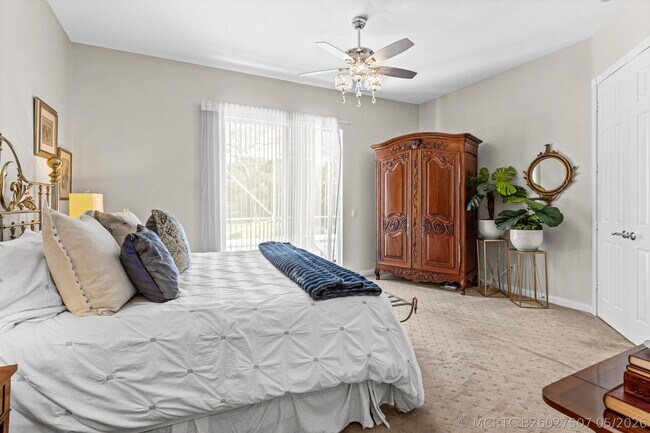 Building Photo - 4983 Garden Dr