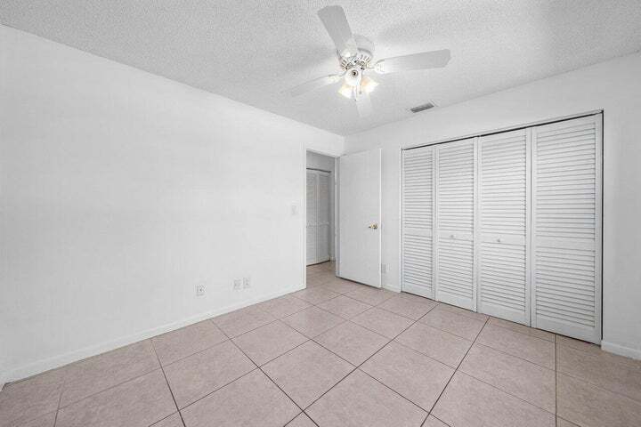 Building Photo - 16422 Straw Way