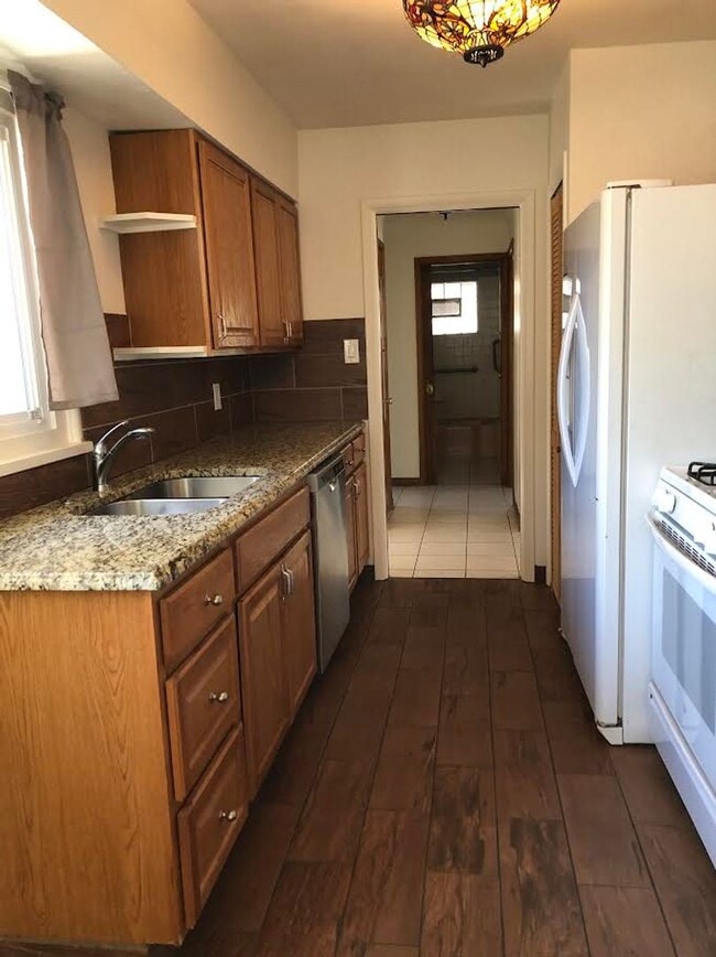 Building Photo - Charming 4 Bd, 2 Ba, Ranch Home in D-12 School District, close to Downtown, Trails and Ft. Carson