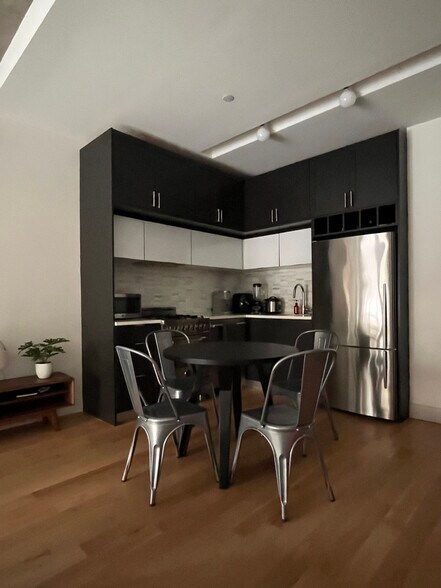 Building Photo - 42 Maspeth Ave