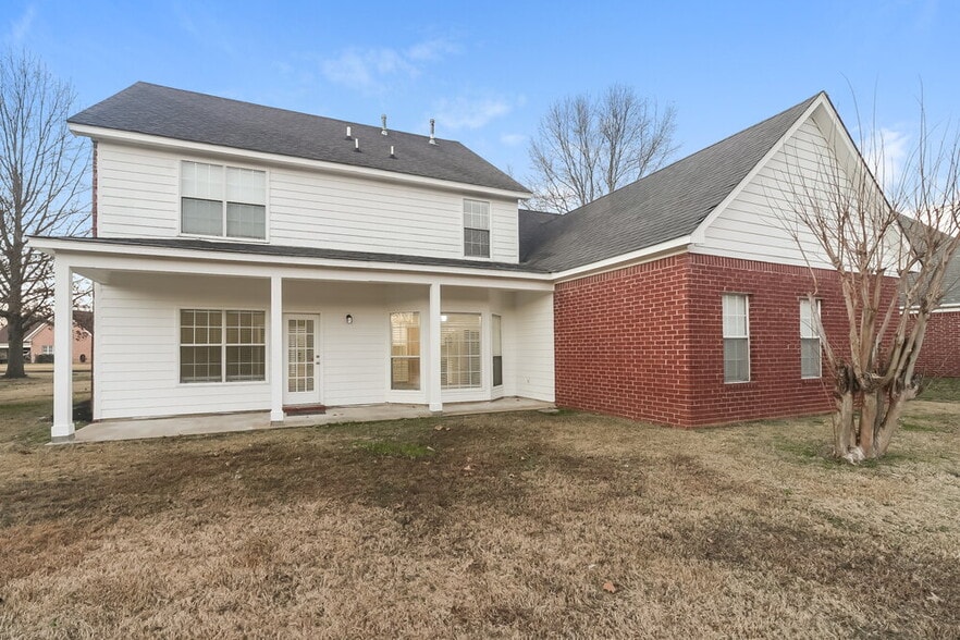 Building Photo - 5606 Southbend Ln