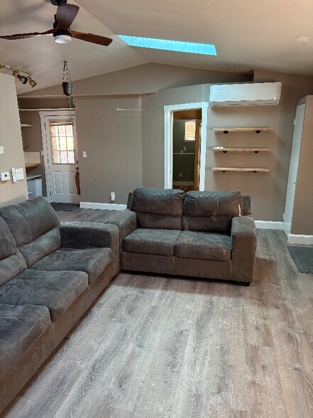 Building Photo - 5655 W 2nd Ave