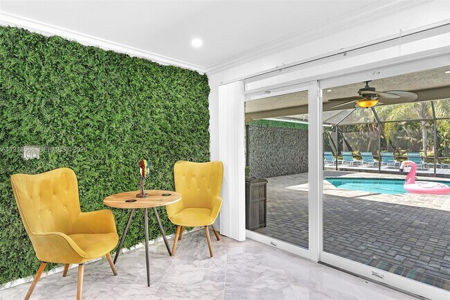 Building Photo - 2191 SW 27th Ln