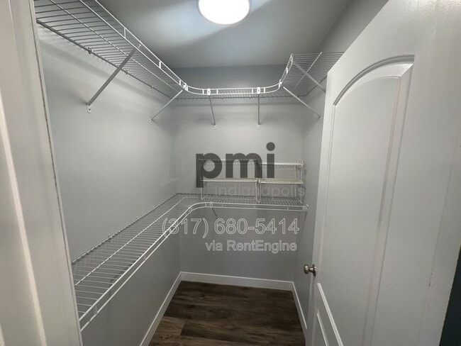 Building Photo - 7056 Caroline Ave