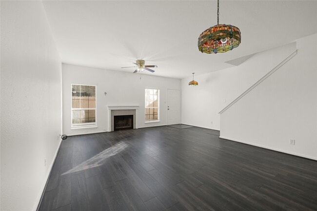 Building Photo - 2860 Holly Hall St