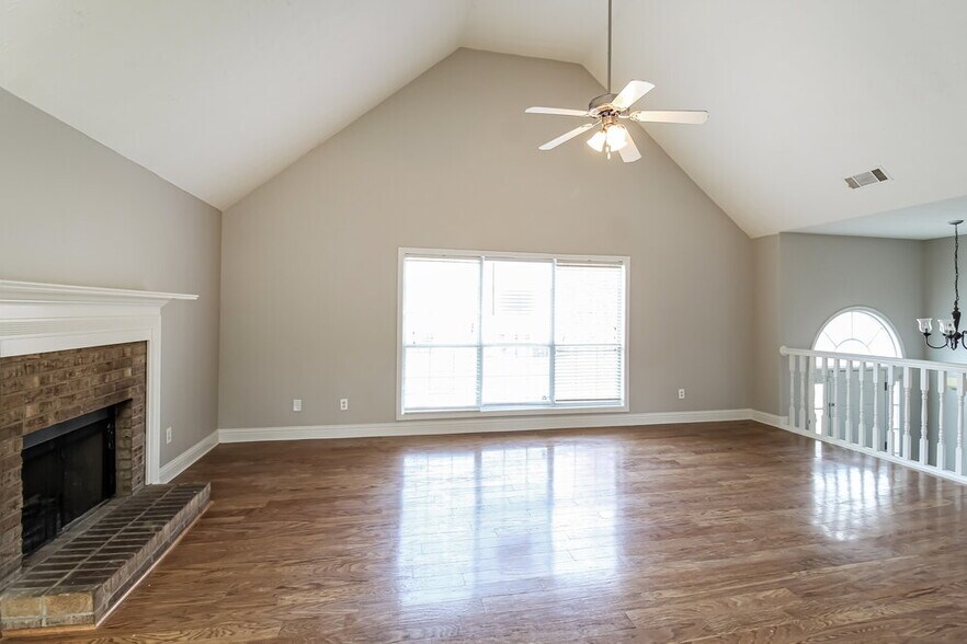 Building Photo - 248 Pebble Creek Dr