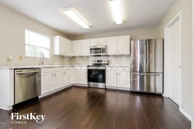 Building Photo - 961 Springside Ct