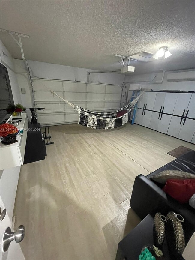 Building Photo - 755 Sand Creek Cir