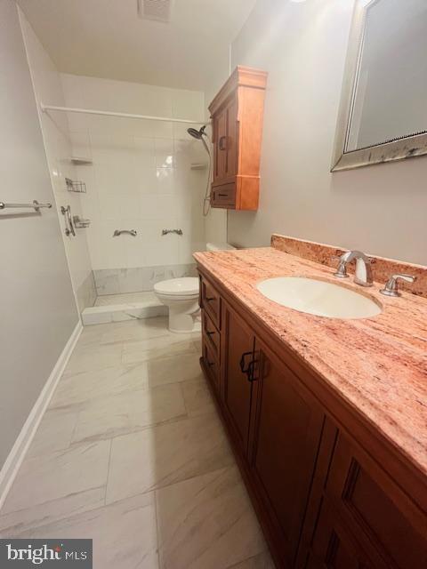 Building Photo - 4403 Silverbrook Ln