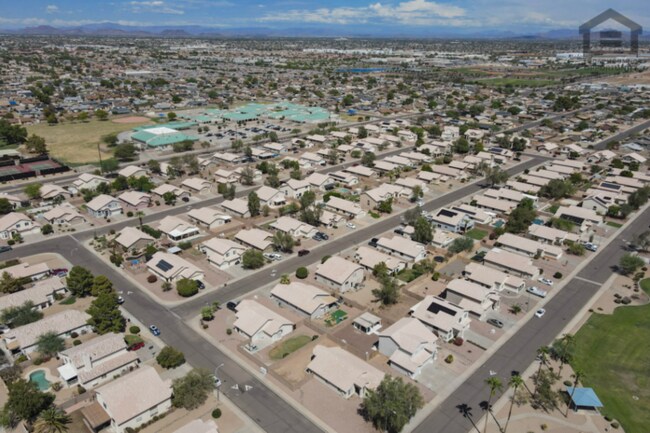 Building Photo - 3Bed/2Bath House at Northern Ave/87th Ave! Ready for Immediate Move-In! – Corner Lot!