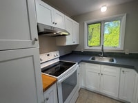 Building Photo - 26 Hadley Rd