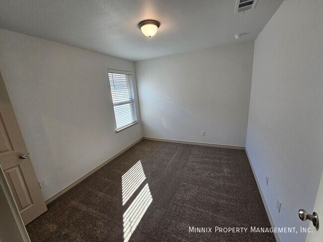 Building Photo - 1320 Bajada St