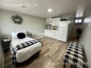 Building Photo - Serene Living in Orchard Mesa, Just Minute...