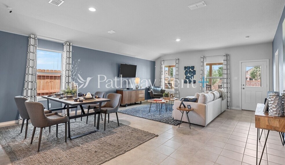 Building Photo - 9452 Mint Hill Dr