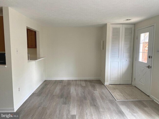 Building Photo - 13433 Whitechurch Cir