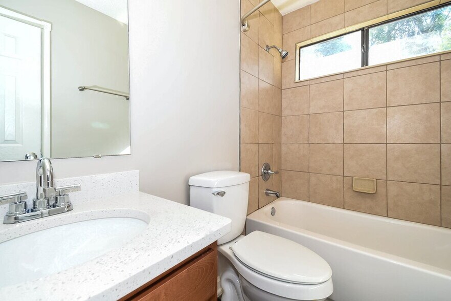 Building Photo - 3860 English Colony Dr S