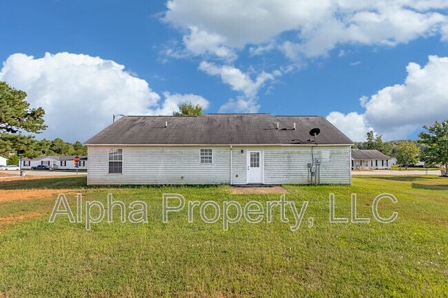 Building Photo - 500 Rudd Rd