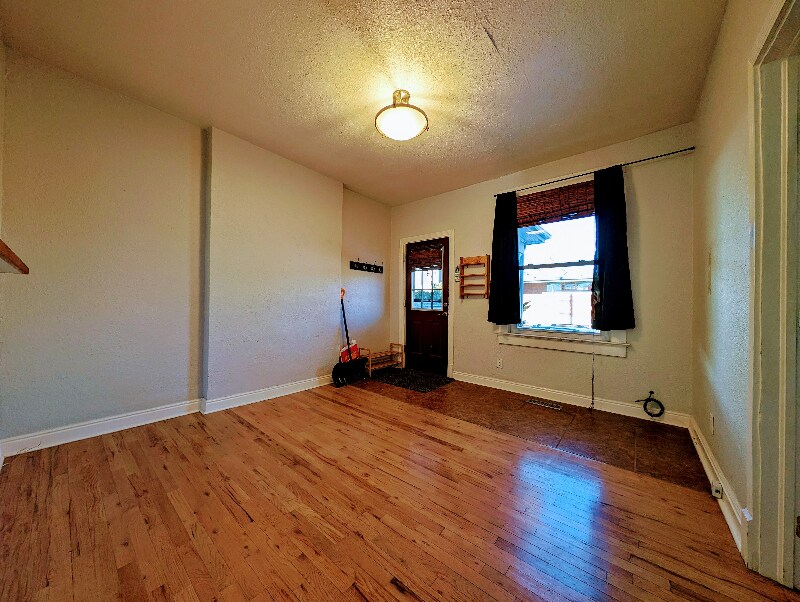 Building Photo - 22 E Bayaud Ave