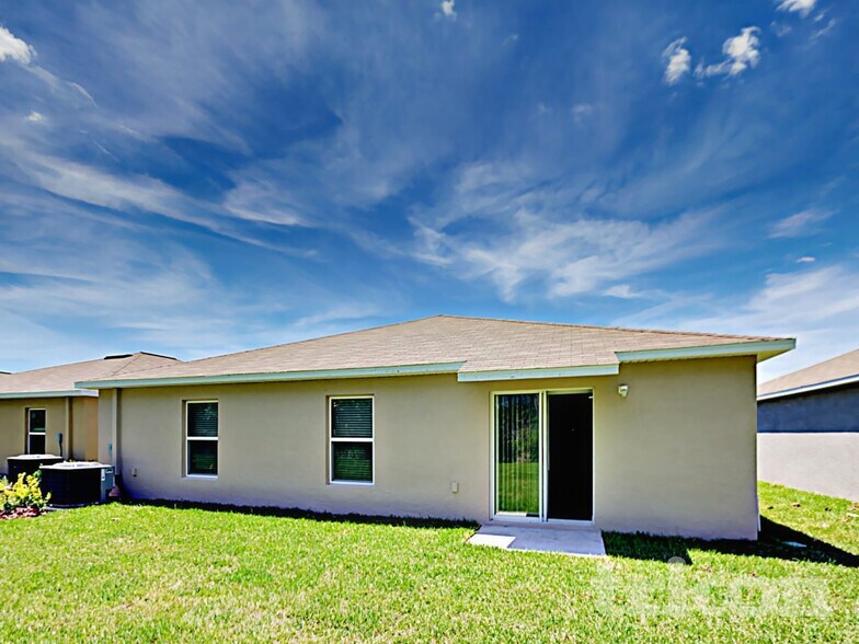 Building Photo - 1614 Broad Winged Hawk Dr