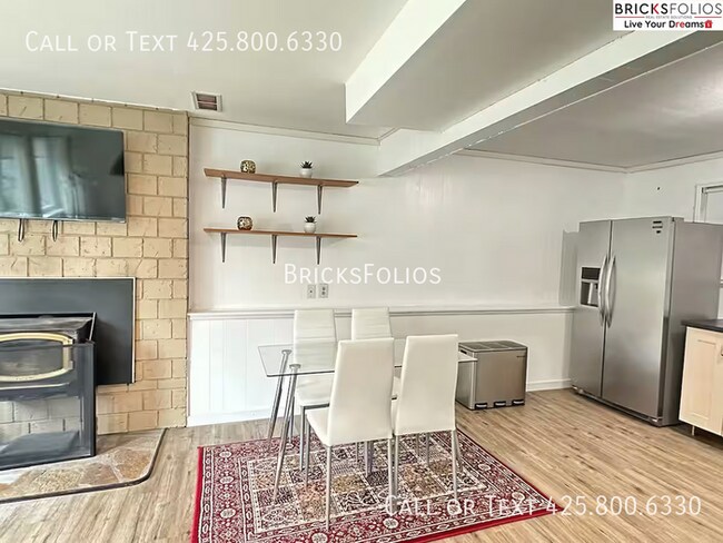 Building Photo - Bright & Modern 1BR in Bothell – Walk to Everything!