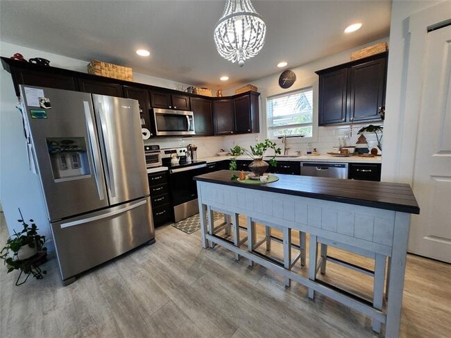 Building Photo - 31547 Ave D