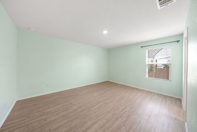 Building Photo - 14718 Dillard Ml