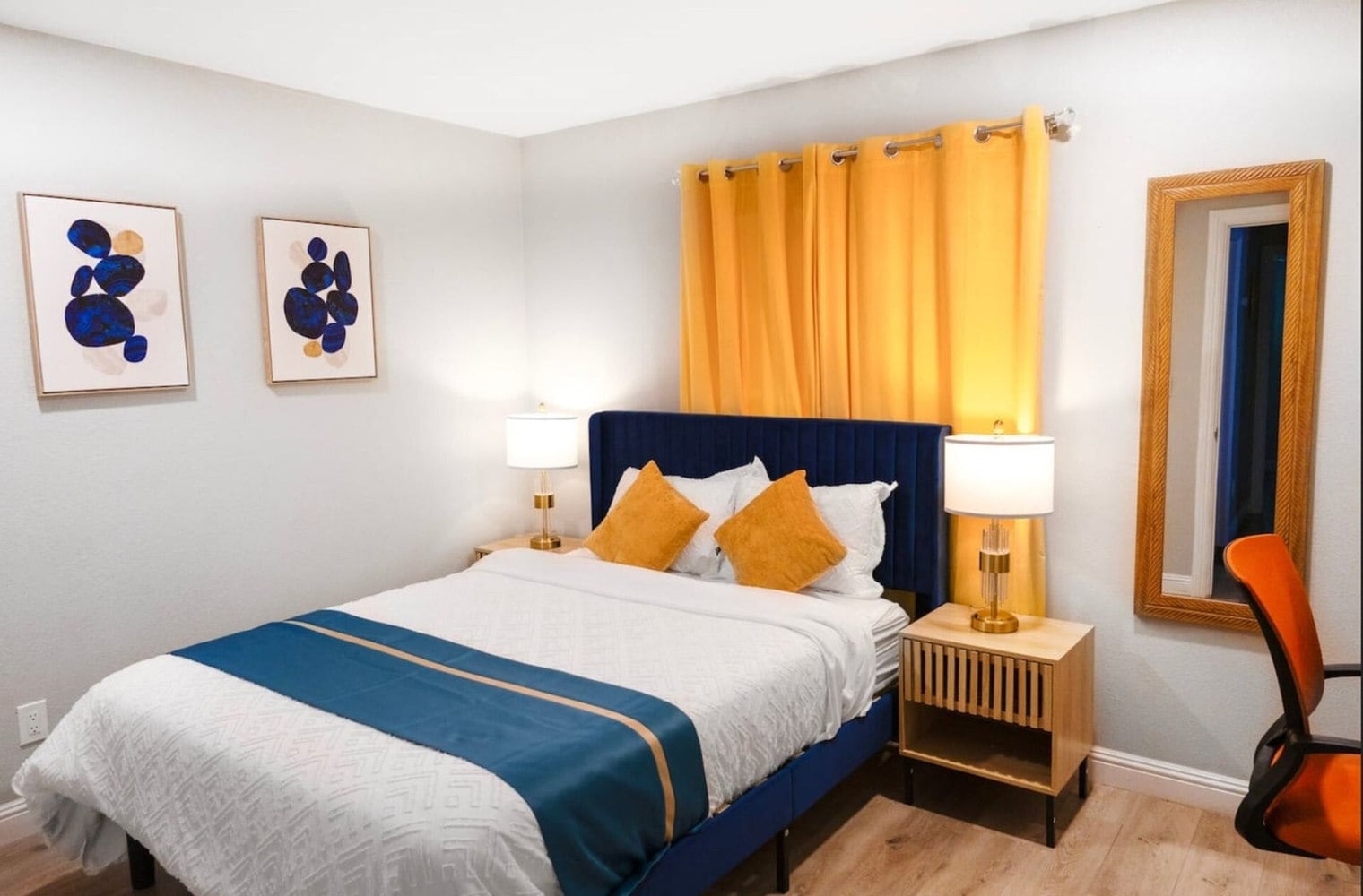 Building Photo - 451 E Lincoln Ave