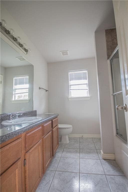 Building Photo - 325 Washburn Dr