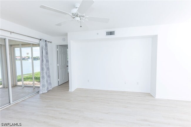 Building Photo - 2456 Millcreek Ln