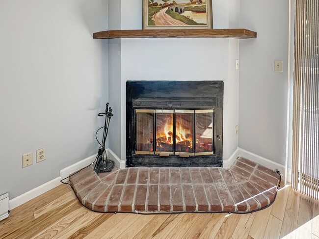 Building Photo - 1206 Chelsea Cove S